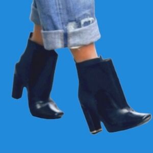 DIANE VON FURSTENBURG Blk Leather Nylon & Patent Lea Ankle Boots | Size 6.5